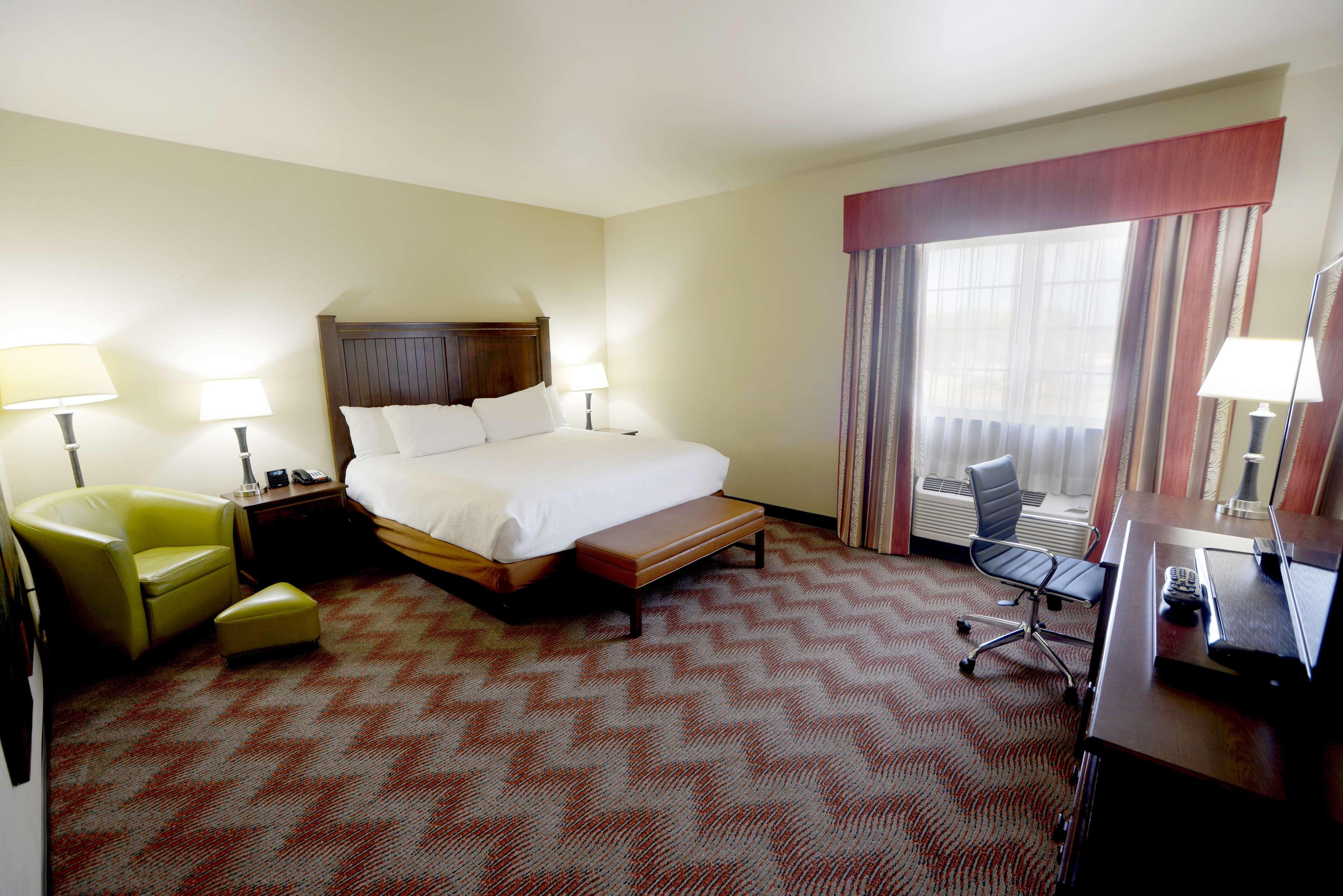 Best Western Plus Cimarron Hotel & Suites Stillwater Εξωτερικό φωτογραφία