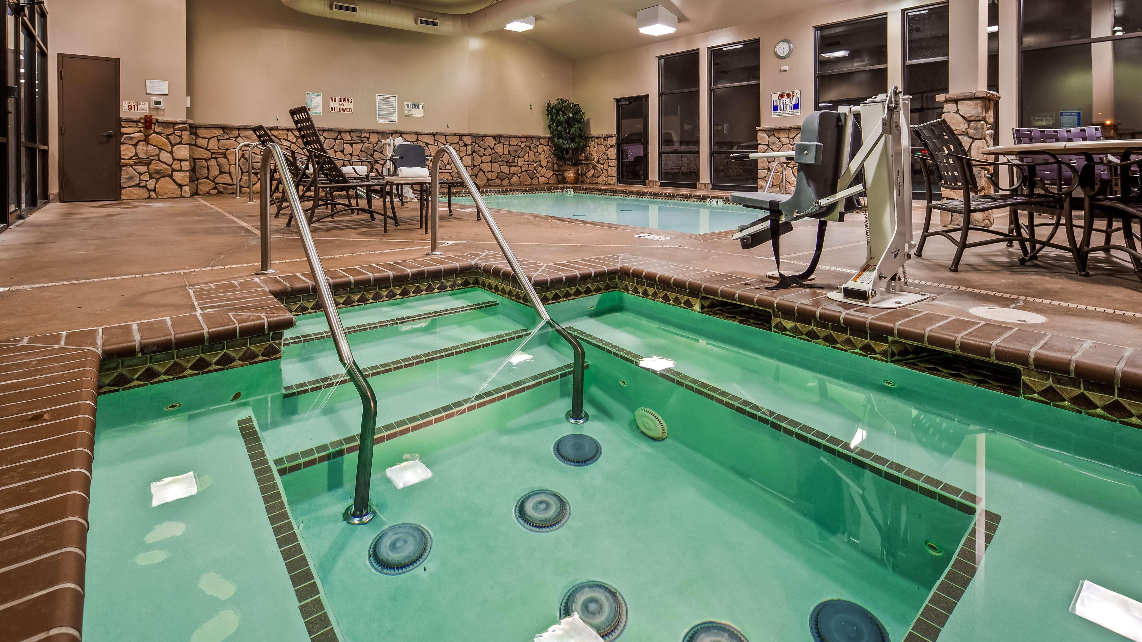 Best Western Plus Cimarron Hotel & Suites Stillwater Εξωτερικό φωτογραφία
