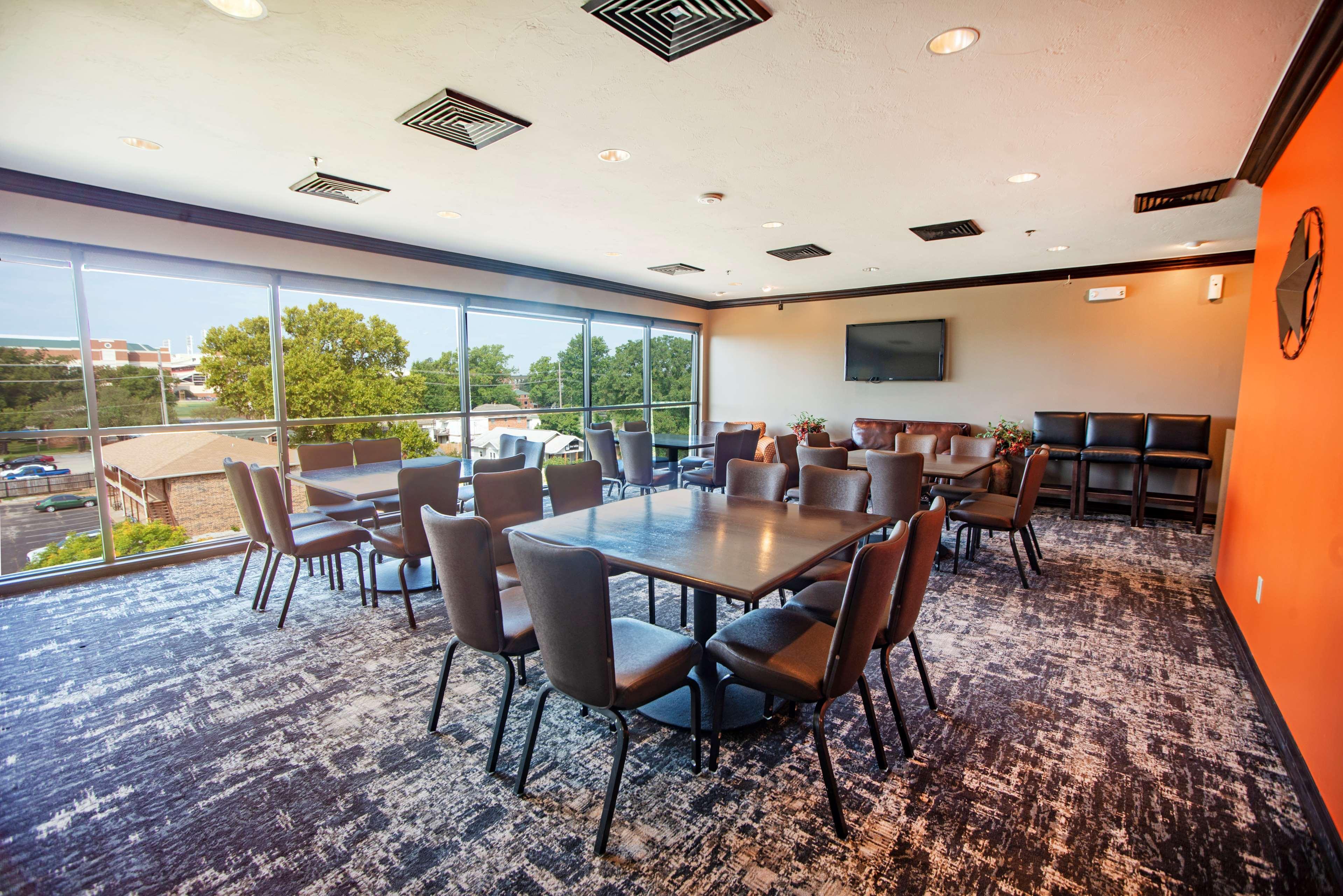 Best Western Plus Cimarron Hotel & Suites Stillwater Εξωτερικό φωτογραφία